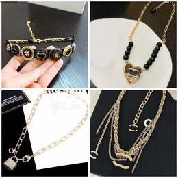 Necklaces Heart Diamond Designer Women Monogram Choker New Birthday Gift Brand Pearl Necklace 18k Gold Plated Premium Jewellery Wholesale