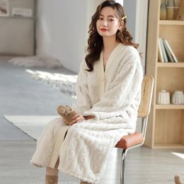 Women's Sleepwear Loose Long Thick Bath Robe Winter Women Bathrobe Flannel Warm Comfortable For Female Dressing Gown