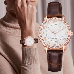 Wristwatches 2023 Ladies Women For Watch Rhinestone Watches Leather Quartz Wristwatch Female Clock Kol Saati