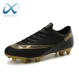 Размер длиной большие платья Spikes Shoes Outdoor Training Football Boots кроссовки Sultralight Splip Sport Turf Soccer Clits 8683