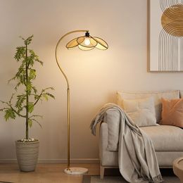 Floor Lamps Handmade Rattan Flower Lampshade Led Lamp For Living Room Sofa Side Study Standing Bedroom Bedside Light Home Decor
