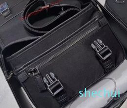 fashion designer crossbody mens briefcases brand messenger shouldernew black purses ladies envelope bag Nylon mini medium handbag 2023