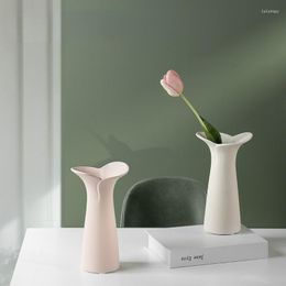 Vases Home Furnishing Nordic Ins Wind Morandi Ceramic Petal Small Vase Decoration Living Room Desktop Flower Ware