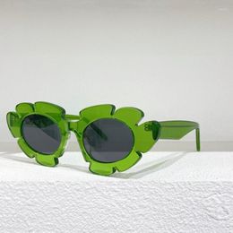 Sunglasses Flowers Party Strange LW40088U Brand Acetate Girl Black Weird Trending Product Ladies Designer Sun Glasses