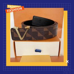 Designer belt for mens lvuution women belts Letters Plaid leather jeans Smooth buckle men leather belt S326