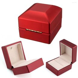 Jewellery Pouches Luxury Ring Exhibit Leather Box With LED Light Engagement Wedding Rings Case Boxes Red Storage Tools Wholesale Drop