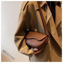 designer bag Crossbody backpack tote bag Luxury Waist Bag Cross Body Handbag Famous Fashion Shoulder Bag Classic Brown Bum Fanny Pack Purse Adjustable straps