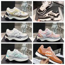 designer shoes womens sports shoe Luxury shoes retro casual shoe suede leather stitching multi-color and versatile sports shoes thick soles channel increased lace