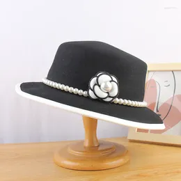 Berets French Chapeau Feutre Femme Fedora Hat Women Elegant Black Wool Felt Pearl Sombreros Jazz Cap Bow Flower Panama Fedoras