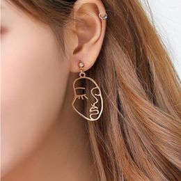 Dangle Earrings Punk Human Face Drop For Women Retro Abstract Hollow Out Statement Hand Metal Fashion Earring Jewellery