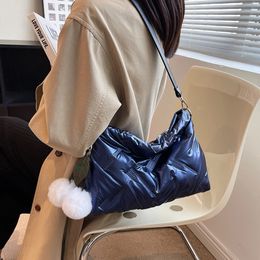 Evening Bags Winter Women Down Shoulder Bag 2023 Quilted Space Cotton Padded Messenger Tote Female Large Capacity Fluffy Tophandle 231116
