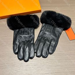Black Leather Elegant Gloves Designer Women Winter Warm Gloves Soft Cashmere Lining Cycling Gloves Female Christmas Gift With Box