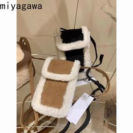 Evening Bags Miyagawa 2023 AutumnWinter Plush Bag Lamb Wool Mini Cream Mobile Phone One Shoulder Crossbody Small Purse 231115