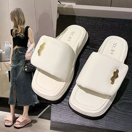 Women's Platform Slippers Summer Outdoor Comfortable Non-Slip Beautiful Personality Shopping Play Leisure Beach Sandals