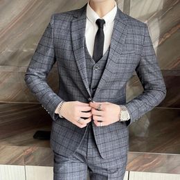 Men's Suits Blazers Jacket Vest Pants Three-piece Male Formal Business Plaids Suit Groom Wedding Dress Plaid Striped Mens Suit Size S-5XL 231116