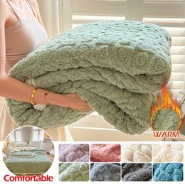 Blankets Soft Velvet Style Winter Warm Blanket For Bed Artificial Lamb Cashmere Weighted Blankets Comfortable Warmth Quilt Comforter 231116