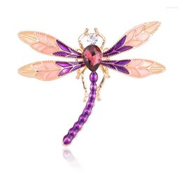 Brooches The 2023 Dragonfly Brooch Alloy Crystal Drip Animals Small Pectoral Flower Pin Female Clothing Accessories Fashion