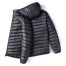 Mens winter coat mens down jacket puffer coat warm wind and rain proof fashion simple popular leisure designer coats mens size M-4XL down jacket winter