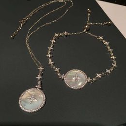 Light Temperament Shell Necklace Set with Micro Inlaid Zircon Adjustable Pullable Bracelet White Fritillaria Collar Chain