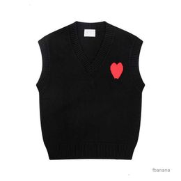 Amis Paris Fashion Designer Amisweater Vest Red Heart Printed Sweater Sports Casual Men's and Women's Base Top Amishirt I6og