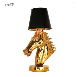 Table Lamps American Gold Horse Head Luxury For Living Room Vintage Home Decor Study Bedroom Lamp Office Led Resin Lights