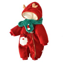 Rompers Christmas Baby Romper Scarf Set Cartoon Deer Kids Clothes Thick Winter Girls Jumpsuit Korean Toddler Boys Onesie 231115