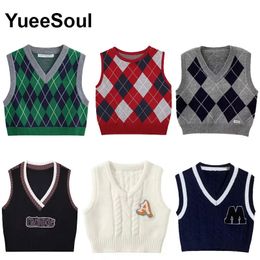 Womens Vests Vintage Knitted Women Sweater Vest American Y2K Aesthetic Sweet Cute 90s Slim Crop Waistcoat Plaid Sleeveless Knitwears 231115