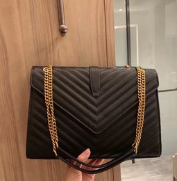 Women Luxurys FashionDesigners Bags Lady Messenger Wave Pattern Satchel Genuine Leather Shoulder Bag Chain Handbags Purse Hobo bags