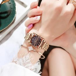 Wristwatches Fashion Steel Band Square Round Quartz Watch Non Mechanical Women's Selling Waterproof