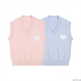 Amis Sweater Paris Fashion Knit Jumper v Neck Vest Sleeveless Sweat 2024 Autumn Winter Am i Heart Coeur Love Jacquard Amisweater T3pg