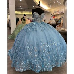 الضوء 2024 الأزرق قبالة الكتف كرمش الكرة فساتين Quinceanera تراجع الدانتيل الدانتيل الكريستال مشد