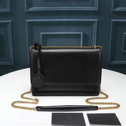 Luxury Designer Sunset Handbag Shoulder WOC Smooth Leather Metal Accessories Envelope Metal Logo Handbag with Keyring Chain Women's Men's Crossbody Bag mm007