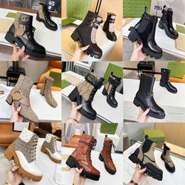 Stivali da donna Designer Tacchi alti Stivaletti Scarpe vere Moda Inverno Autunno Martin Cowboy In pelle trapuntata Stringate Scarpe invernali Suola in gomma