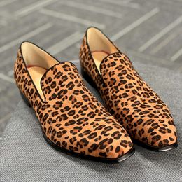 Luxury Leopard Print Men Dress Shoes Flat Casual Shoe Business Office Oxfords Genuine Leather Designers Buckle Suede Loafer With Box NO493