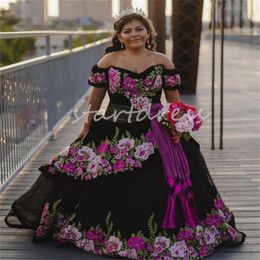 Mexican Theme Black Quinceanera Dresses Charro Colourful Flowers Vestidos De 15 Anos Sixteen Birthday Sweet 16 Fifteen Xv Dress Debutante Corset Promdress 2024