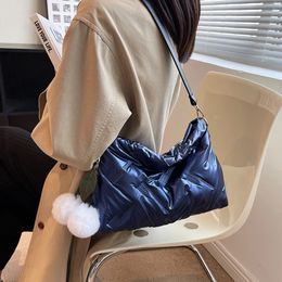 Evening Bags Winter Women Down Shoulder Bag 2023 Quilted Space Cotton Padded Messenger Tote Female Large Capacity Fluffy Tophandle 231115