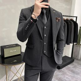 Men's Suits Blazers Jacket Vest Pants Highend Brand Boutique Fashion Solid Color Mens Casual Business Suit 3Piece Set Groom Wedding Dress 231115