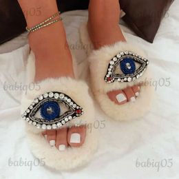 Slippers Slippers Plush Women's Shoes 2023 New Cotton Slippers Fashion Devil's Eye Artificial Fur Slippers Indoor Home Large Flat Shoes T231116