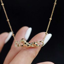 Fashion Pure Gold Pawnable Diamond Pendants Necklace Women Ladies Bridal Engagement Wedding Fine Jewellery