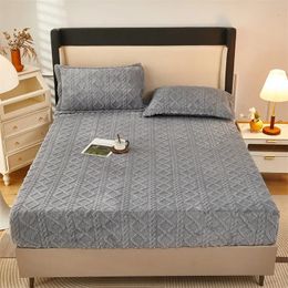 Mattress Pad Solid Colour Milk Fleece Fitted Sheet Winter Bedspread Mattress Cover Coral Fleece Fitted Sheet Mattress Protector 231116