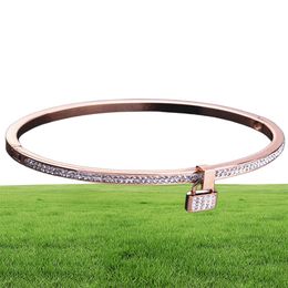 Stainless Steel Screw Clasp Love Couple Fine Jewelry Women Brand Discount Bracelet Bangle For Womens Stainless Steel Bangles6616428