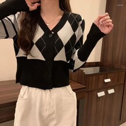 Women's Tanks Retro College Style Short Knit Cardigan For Women's Outerwear V-neck Top With Diamond Contrast Color Sweater Jacket