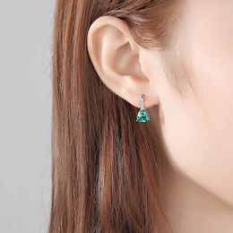 Triangle Gem Stud Earrings S925 Silver Zircon Colorful Gem Earrings Europe Women Fashion Earclip Earrings Valentines Day Gift Wedding Party Utsökta smycken SPC