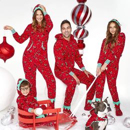 Cosplay Unisex Father Mom Children Red Holiday Pyjama Boy Girl Christmas Elf Costume Outfits Adult Kids Family Matching Onesies Hooded 231116