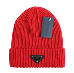 Luxury Fashion Designer hats Brand Italy Hat Polo Prad Beanies Men's and women's beanie fall/winter thermal knit hat ski brand bonnet plaid Skull Hat warm cap a4