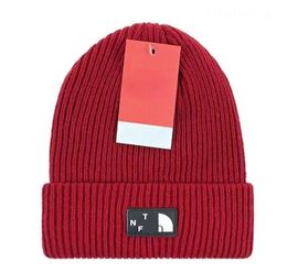 North Beanies Womens Designer Hats Brand Headwears Cashmere Knit Men Face Street Classical Gorros Cappello Designer Beanies Winter Hat Cuffed Bonnet B4