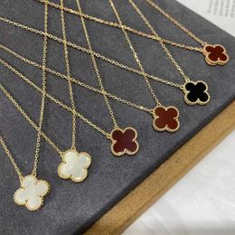 Lucky Four-leaf Clover Chains Leather Necklace Cord Female Rose Gold Lock Bone Chain Red Agate White Fritillary Emerald Locket Necklaces Bridesmaid Gifts Jewelry