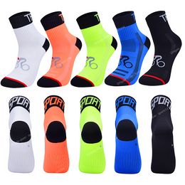 2020 New Men Women Cycling Sock Breathable Outdoor Basketball Socks Protect Feet Wicking Bike Running Football Sport Socks Sportswear AccessoriesSports Socks