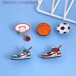 Pins Brooches Basketball fan badge sports shoes creative oil dripping paint Brooch fan student couple fashion zinc alloy BroochL231117