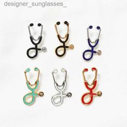 Pins Brooches Doctors Nurses Mini Stethoscope Brooches Pins Jackets Coat Lel Pin Bag Button Collar Badges Gifts Medical JewelryL231117